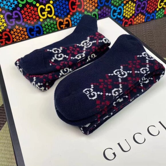 NWT Authentic Gucci GG Diamond Socks in Navy/ Ivory - Picture 4 of 5